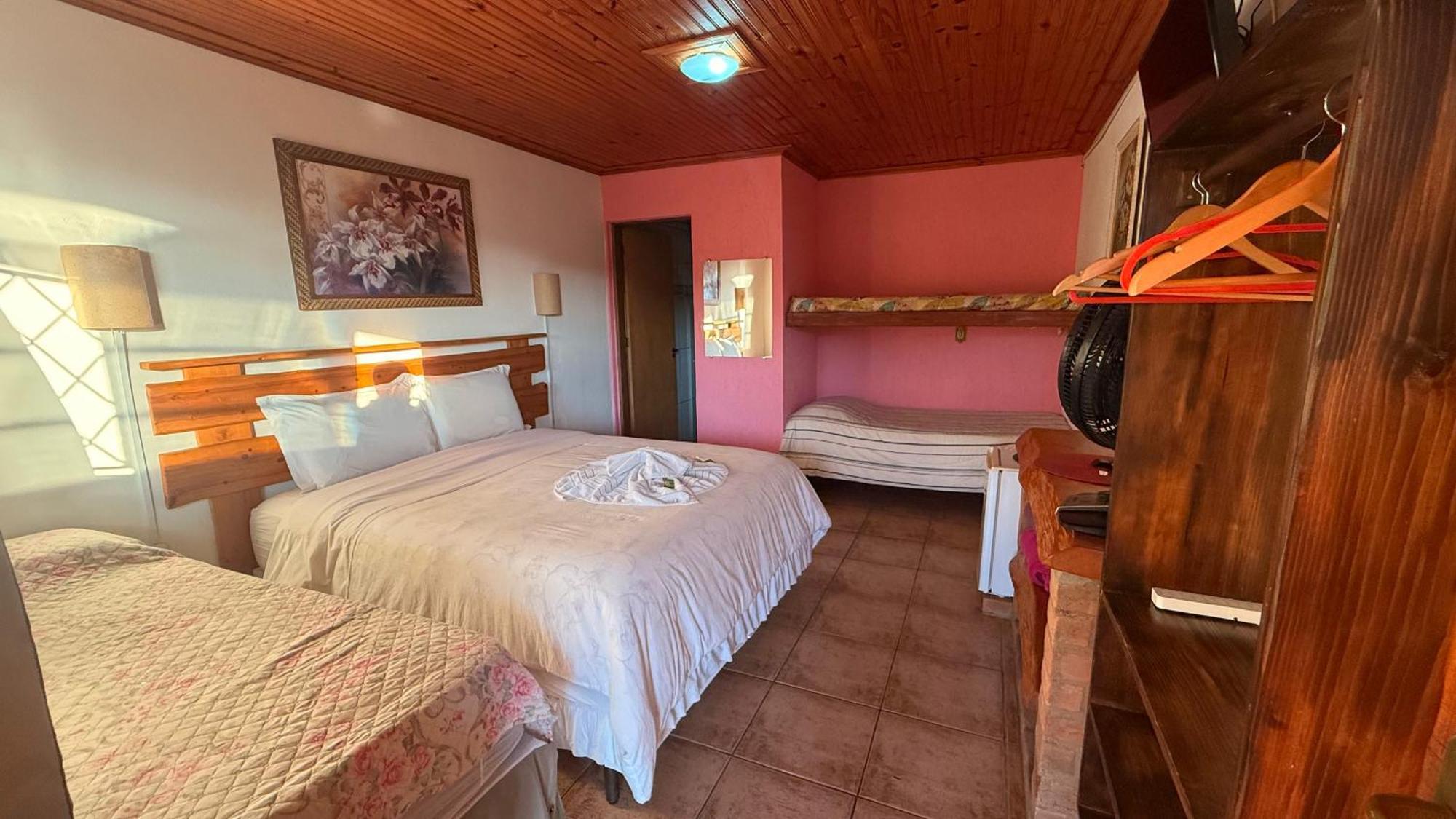 Quarto Quádruplo Standard